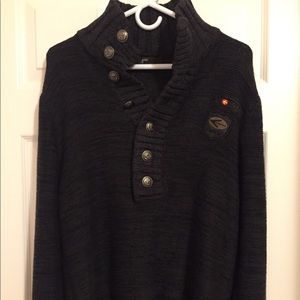 NWOT energie Gorgeous Sweater, Size M
